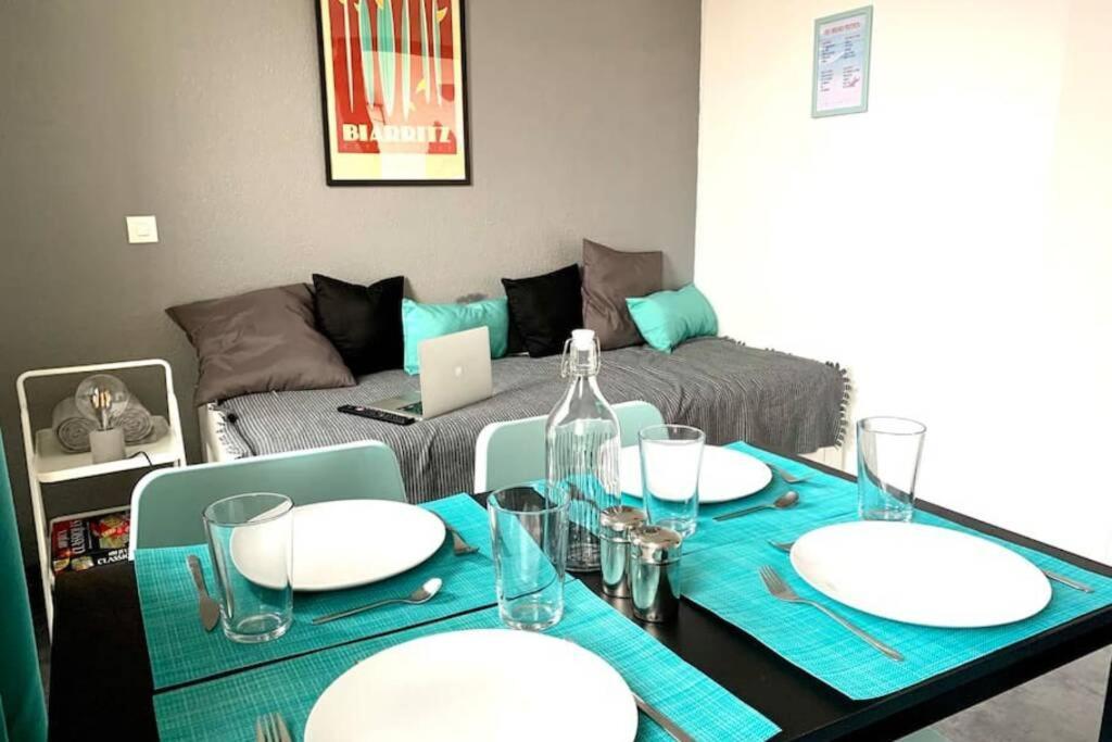 Parking Fibre Netflix Balcon Surfrack Lejlighed Biarritz Eksteriør billede